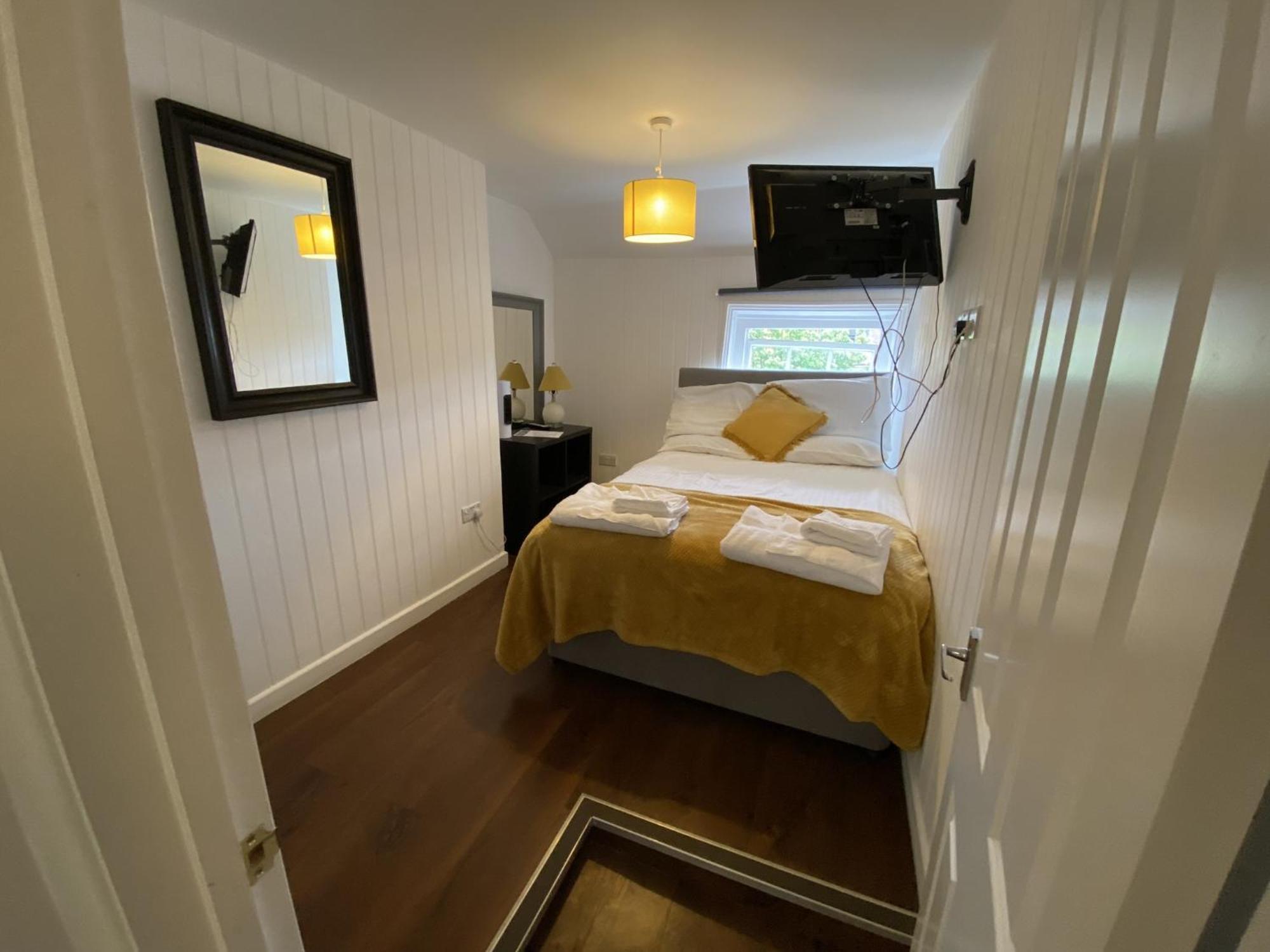 Wheatsheaf Hotel Newport  Habitación foto